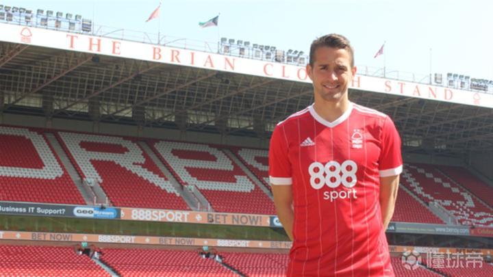 关于欧篮联赛程吃紧，西汉姆加时末段完成体检，气氛紧张，纪律约束更严格的信息